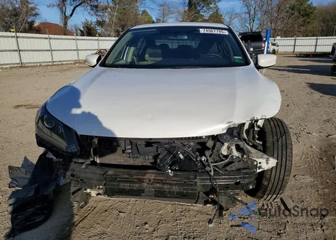 2015 Honda Accord Lx z USA, uszkodzony, nr VIN 1HGCR2F32FA132584